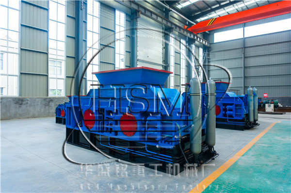 对辊破碎机图片